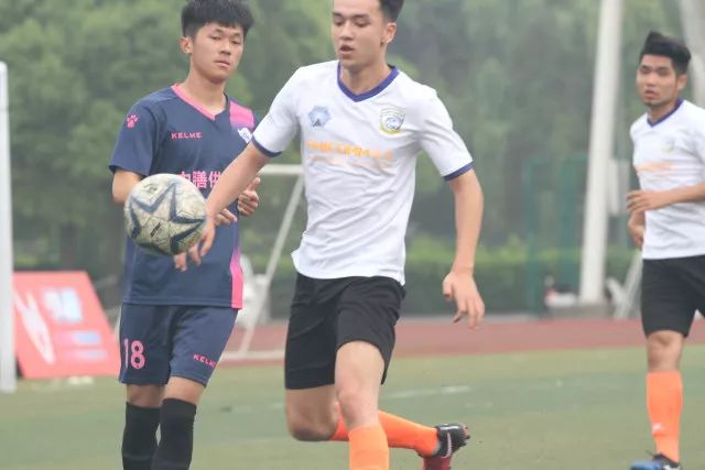 一辆续航520km的电动车在中秋高速的真实体验